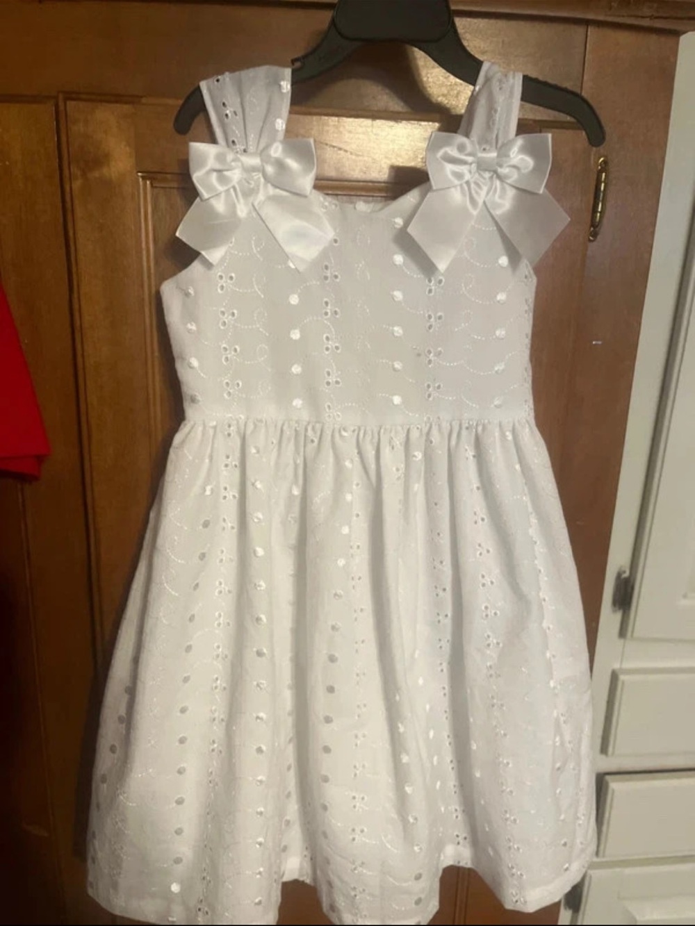 Bonnie Jean White Eyelet Bow-Shoulder Party Dress
